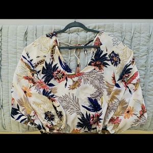 Lovestitch Crop Blouse M/L